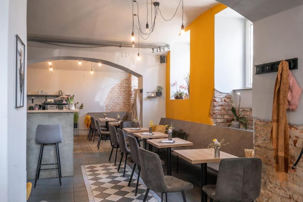 Cavallo Romantic Penthouse Xl Studio Center Appartamento Praga